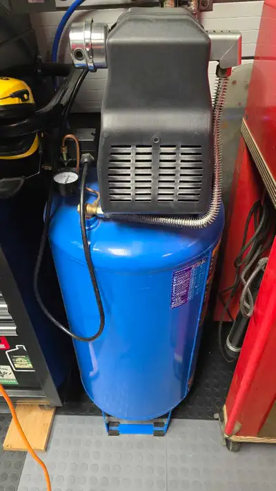 Mastercraft 26 gallon compressor, View more