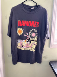 RAMONES Bugs Bunny T-shirt