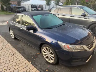 PRICE IS FIRM....It's priced to sell if you don't like the price look at cars that are cheaper. DONT...