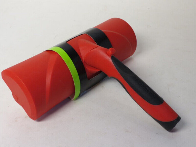 9 in. Roller with Plastic Frame Cover and Shield in Hand Tools in St. Catharines - Image 3