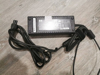 HP 135W AC Adapter original HP 647982-001 648964-001 19.5V