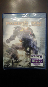 Brand new sealed Pacific Rim Blu-ray Bilingual Movie Dolby Audio