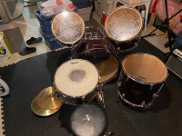 Peavey Basic Drum Set Instruments