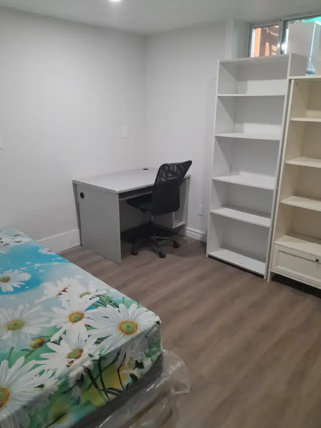private furnished basement room available Scarborough 690