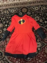 Incredible SuperHero  Costume, Size 4-6x  