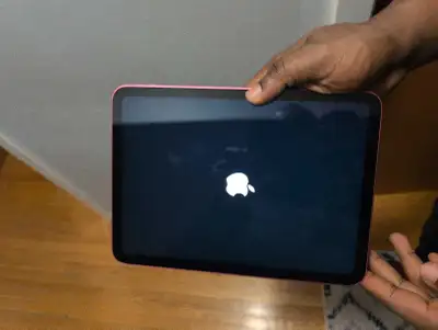 iPad A16 128 GB, View more