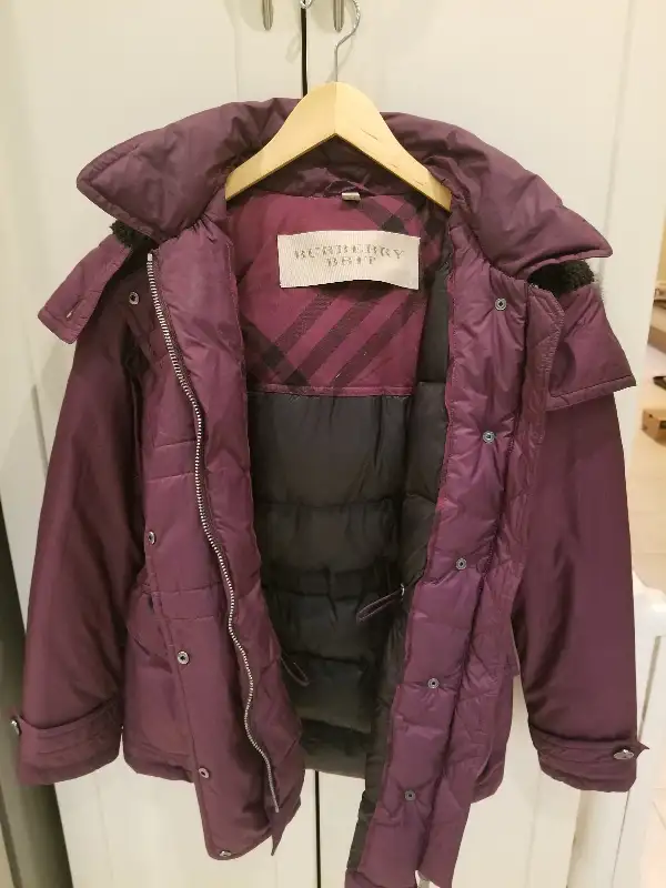 Burberry Brit Winter Jacket in Women's - Tops & Outerwear in Mississauga / Peel Region - Image 8