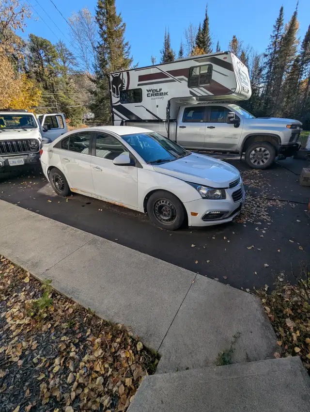 2015 Chevrolet Cruze in Cars & Trucks in Thunder Bay - Image 2