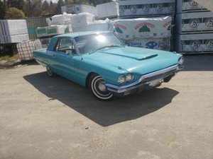 1964 Ford Thunderbird
