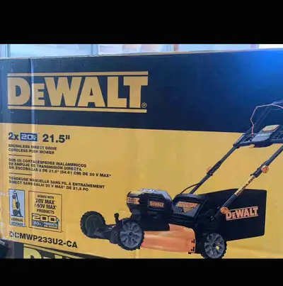 Dewalt DCMWP233U2-CA 21.5” push mover, View more