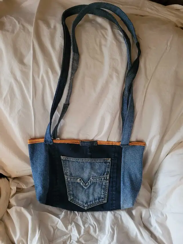 Harley Davidson Purse in Women's - Bags & Wallets in Sudbury - Image 3