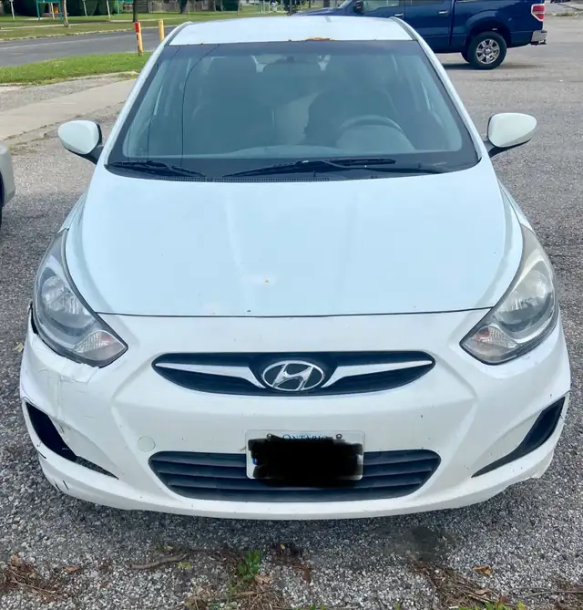 2013 Hyundai Accent - $1100 OBO