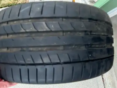 2 x Continental Contitrac front tires 255/35r19 Good condition