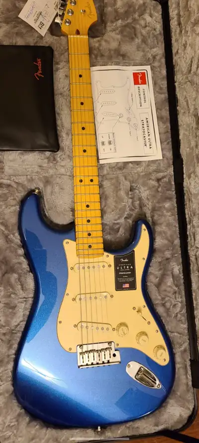 Fender American Ultra Stratocaster MN – Cobalt Blue, Brand New, View more