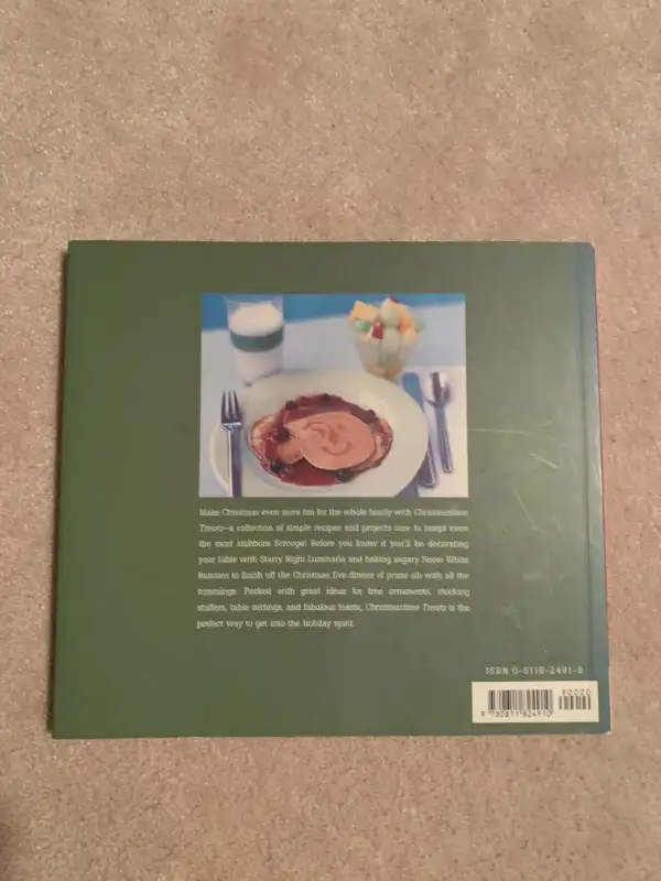 Christmas Treats Book - Recipes and Crafts in Holiday, Event & Seasonal in Markham / York Region - Image 3