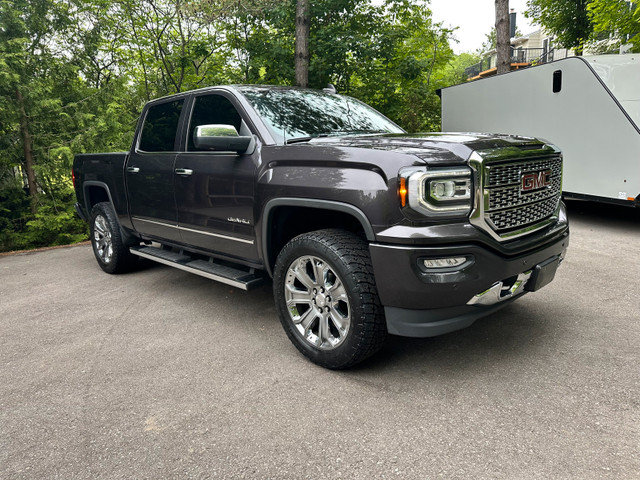 2016 GMC Sierra Denali 1500 in Cars & Trucks in Mississauga / Peel Region