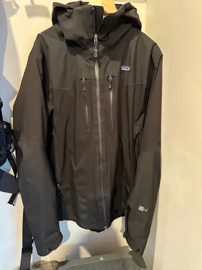 Patagonia Icefield Jacket - Size L, View more