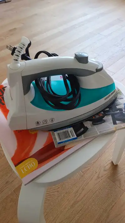 iron Black & Decker, View more