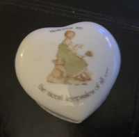 Holly Hobbie porcelain heart shape jar with lid 