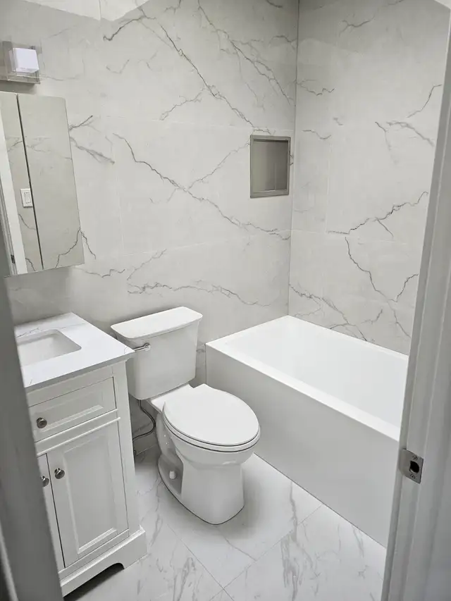 Superbe 4½ Rénové / Upscale Renovated 4½ – Saint-Léonard