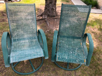 I deliver! vintage 1981 Green Swivel Rocker Chair