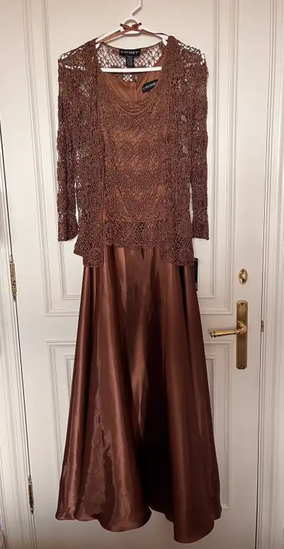 BRAND-NEW Cachet 2-Piece Beaded & Crocheted Dress Set ($150), View more