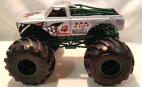 Hot Wheels Monster Jam V8 Bomber Monster Truck Toy