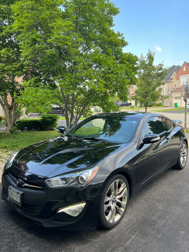 2016 Hyundai Genesis Coupe 3.8L V6 in Cars & Trucks in Mississauga / Peel Region - Image 2
