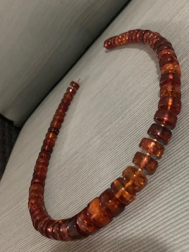Brand New Genuine Baltic Amber Necklace ! $OLD in Jewellery & Watches in Ottawa - Image 2