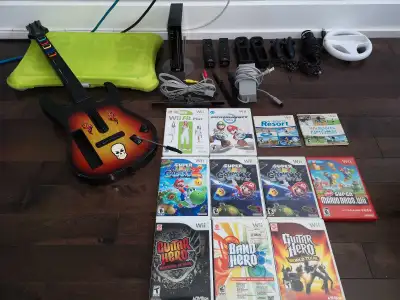 Ensemble Wii + guitar hero, View more