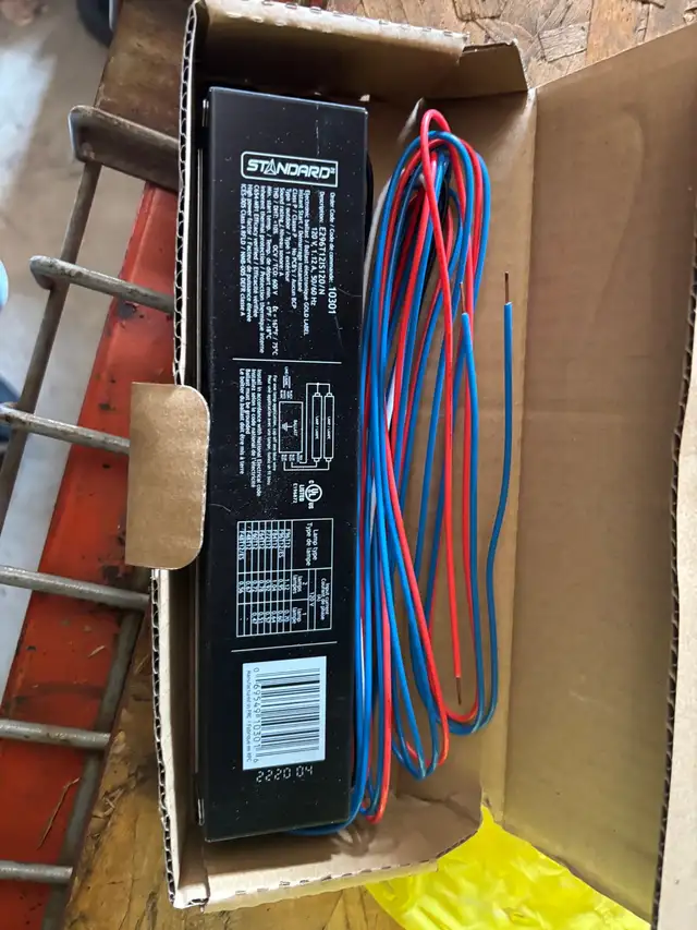 Ballast Standard in Electrical in Laval / North Shore - Image 2