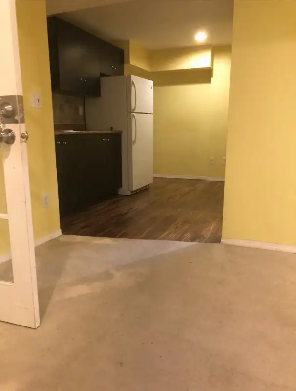 Available February 28 1 bedroom 1 bathroom basement in Sandstone