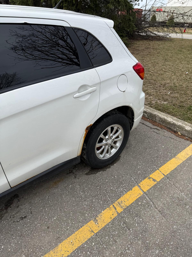 2011 Mitsubishi RVR White in Cars & Trucks in City of Toronto