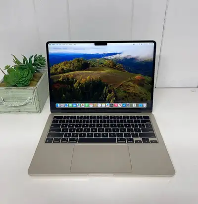 Macbook Air M3 24GB memory and 512GB SSD starlight like new, View more