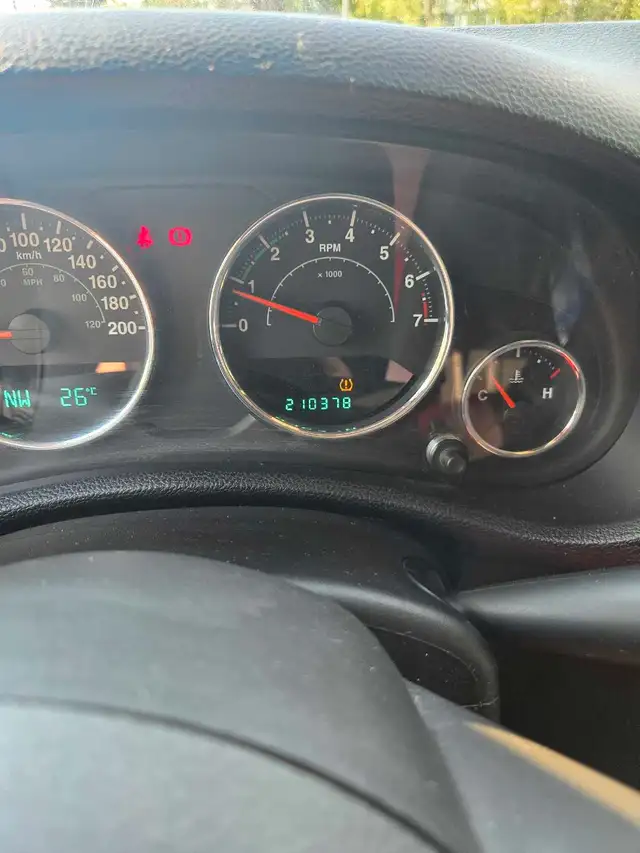 Jeep Wrangler527118864472483843