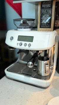 Breville Barista Pro Espresso Machine