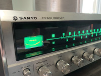 Stereo Sanyo DCX 2000K Receiver