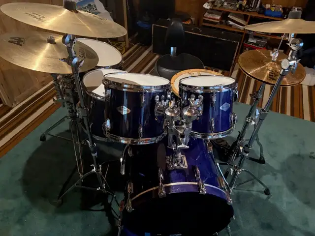 Yamaha Beech Custom Set in Drums & Percussion in Calgary - Image 9