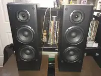 Aiwa SX-AV1000 Speakers, Pair, Made in USA
