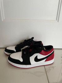 Brand new men's Jordan 1 Low Black Toe shoes sneakers size 8