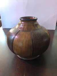 Vintage Brown Wood Look Round Vase/Bowl. 