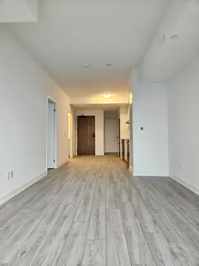 Brand New 1BR Condo | Clarkson GO |Utilities Included