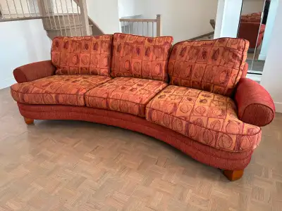Sofa à vendre., View more