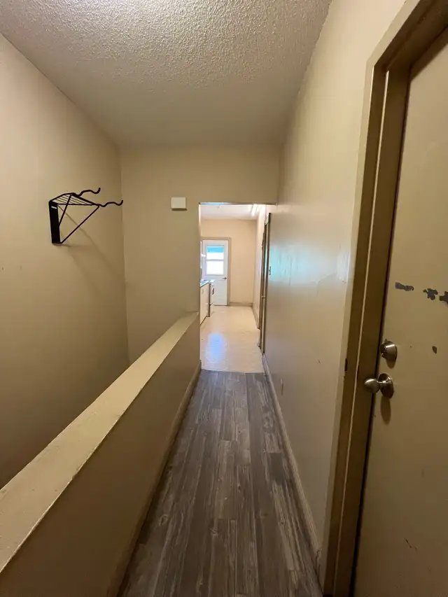 Room for Rent in Ottawa Downtown Close to University in Room Rentals & Roommates in Ottawa - Image 4