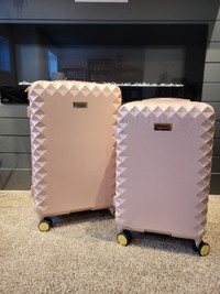 Suitcase Set