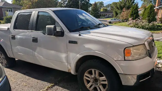 2005 Ford F-150 Lariat