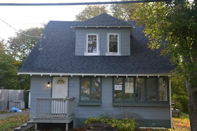 6-Bedroom house near MTA in Long Term Rentals in Moncton - Image 2