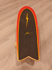 YOW Pipe 32" Yow Surfskate/ Black & Red