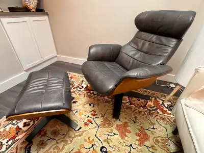 Leather Recliner Lounge Chair & Ottoman, View more