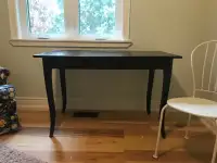writing table/desk with drawer 